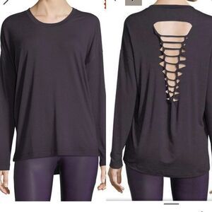 ONZIE BRAID BACK‎ LONGSLEEVE PERFORMANCE TOP SZ L